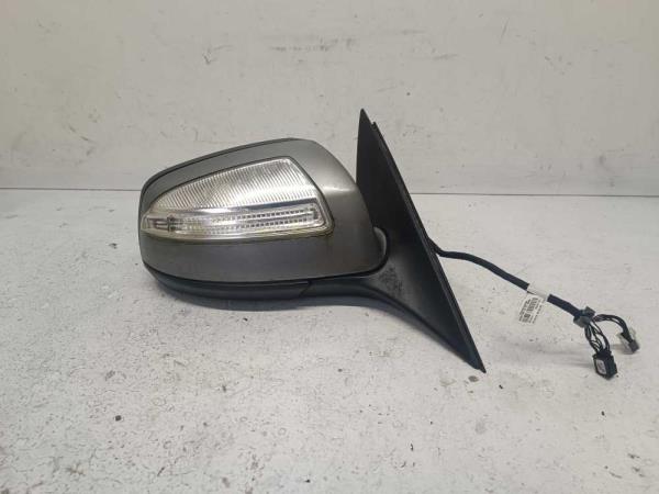 RETROVISEUR DROIT ELECTRIQUE MERCEDES - Vue 1